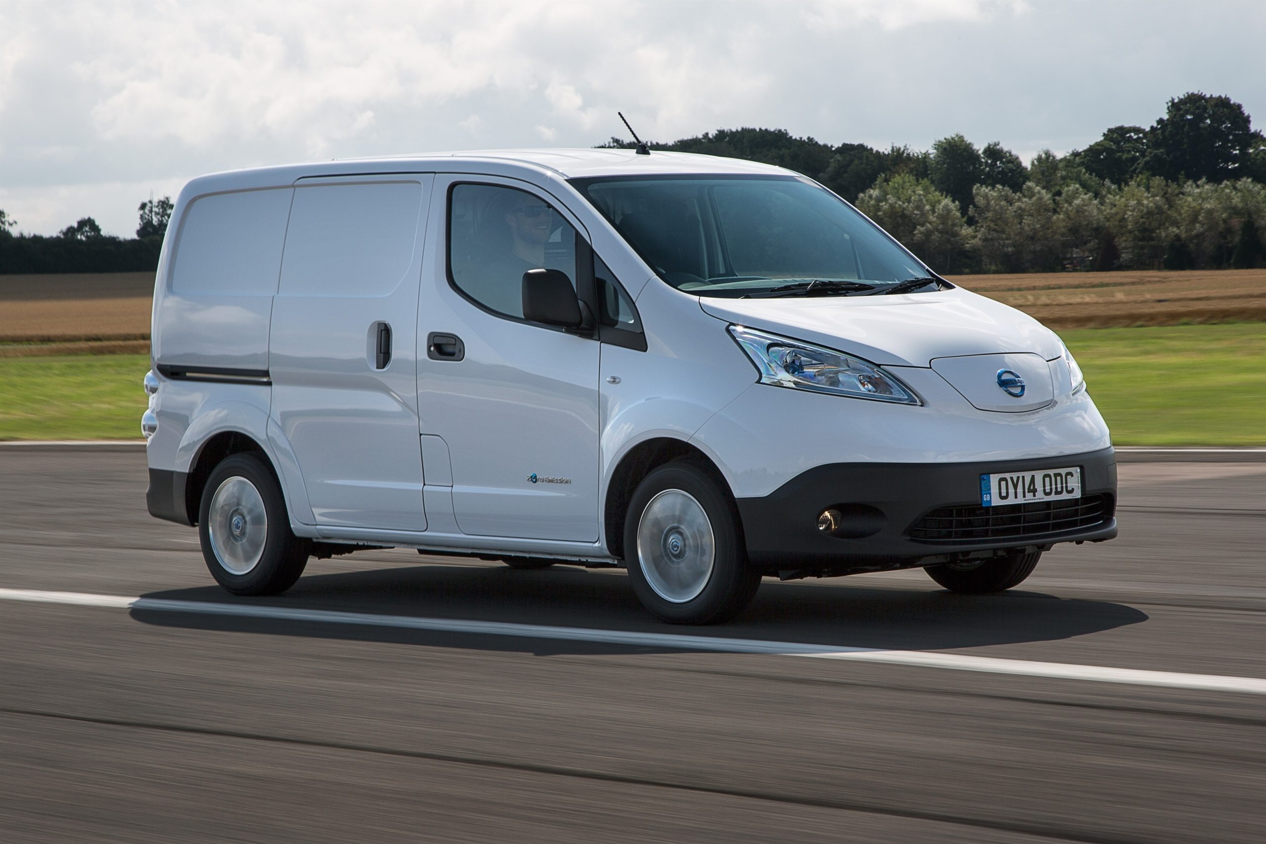 Nissan e nv200