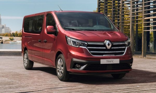 new Renault Trafic Passenger and SpaceClass